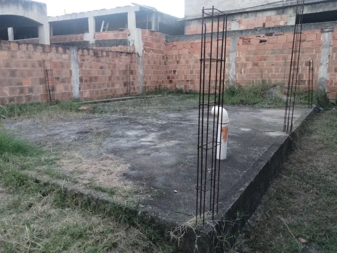 TERRENO PRONTO PARA CONSTRUIR
