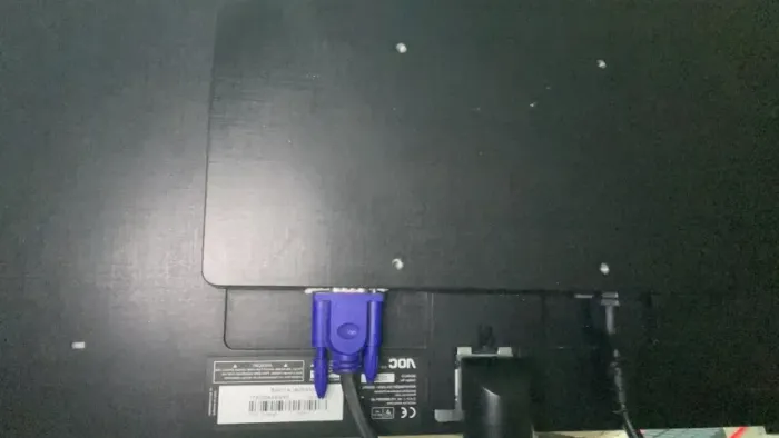 Monitor AOC