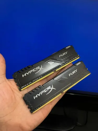 Memória RAM Desktop Kingston 8GB + 8GB