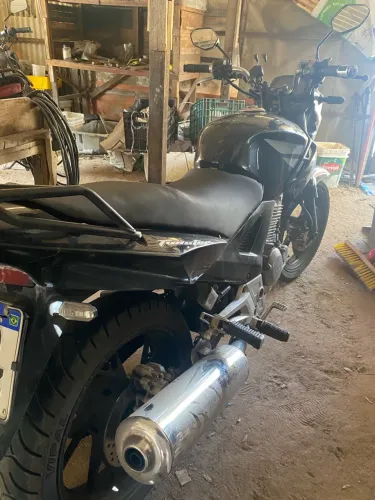Honda CBX Twister 250cc 2003 - Carburada