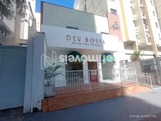 Imóvel para venda tem 351 metros quadrados em Praia do Canto - Vitória - ES