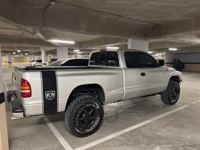 Dodge Dakota Sport CE 3.9 V6 2001