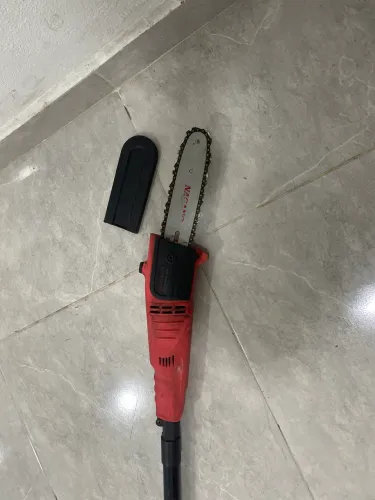 Serra Elétrica para podar árvore 359.00 reais 
