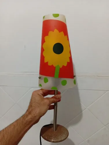 Abajur antigo funcionando