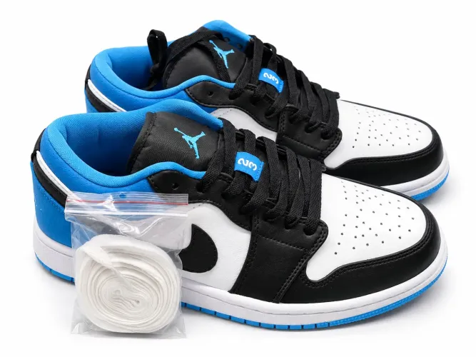 Nike Air Jordan 1 Low SE Laser Blue - novo - Tam. 39 (US 7.5)