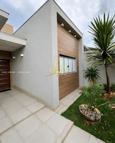 Casa para Venda em Campo Grande, Vila Morumbi, 3 dormitórios, 1 suíte, 2 banheiros, 2 vaga