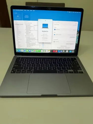 MacBook pro m2 13 inch 16gb ram 256gb SSD 