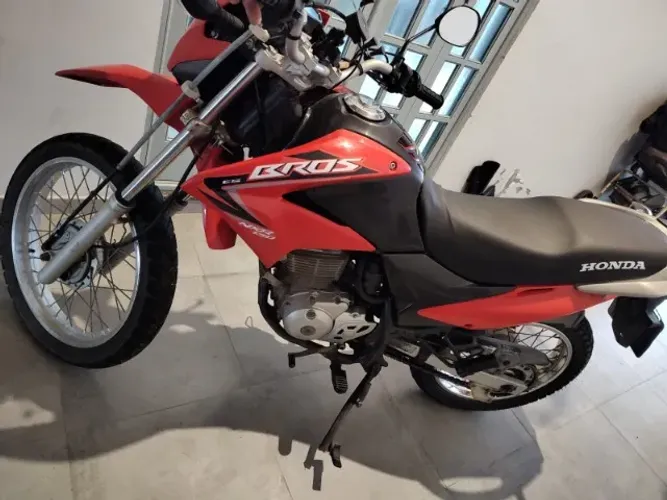 Honda Bros 150 ES 2013