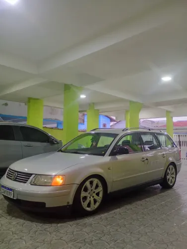 Volkswagen Passat 1.8 Mec. 1999