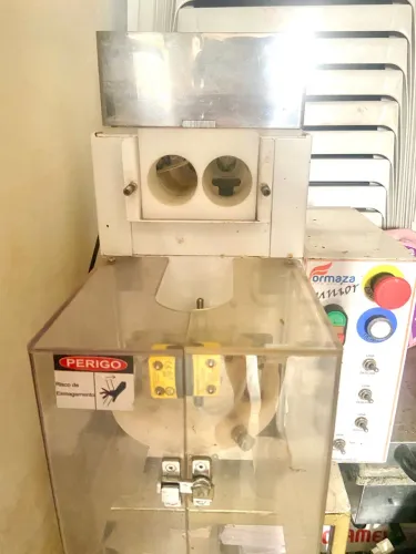 Máquina salgados