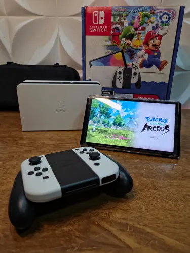 Nintendo Switch OLED - DESBLOQUEADO