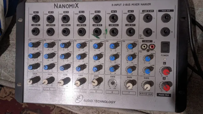 Mesa de Som Nanomix NA802R (Audio Technology / LL Audio) - 8 Canais