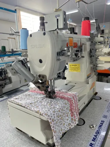 Venda máquina de costura cobertura base plana com corte de fio