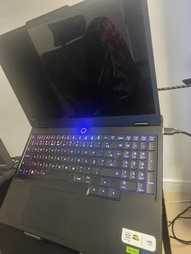 Legion 5i OLED, RTX 5060, SSD 1 TB, 16 GB de RAM