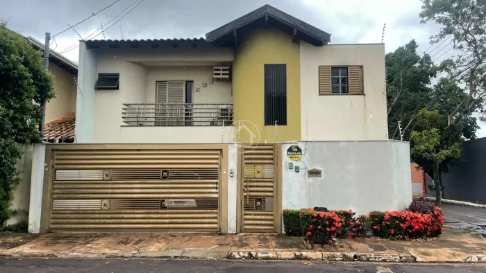 SOBRADO PRÓXIMO AO SHOPPING CAMPO GRANDE