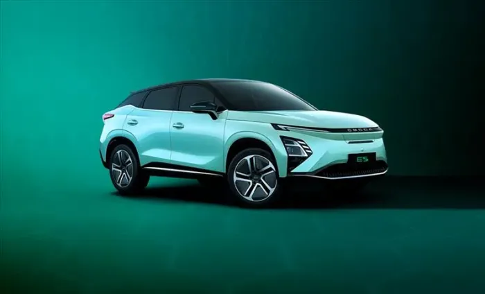 Omoda E5 Elétrico (61,1 KW) 2026