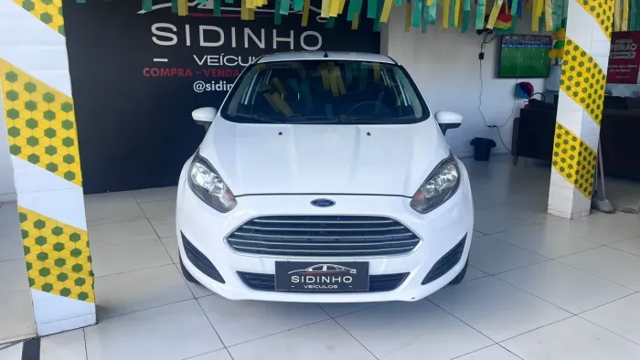 Ford Fiesta 1.5 16V Flex Mec. 5P 2014