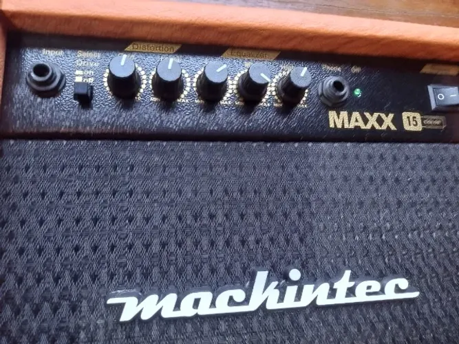 cubo guitarra machintec