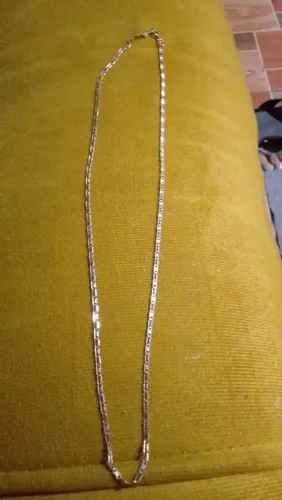 Vendo esse cordão da romannel um mês de uso 