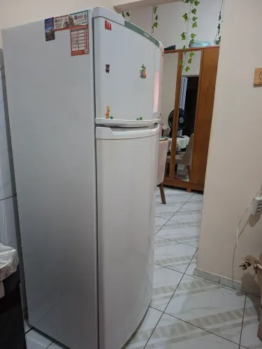 Vendo geladeira