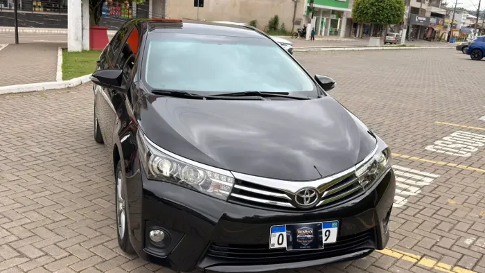 Toyota Corolla Altis 2.0 Flex 16V Aut. 2015