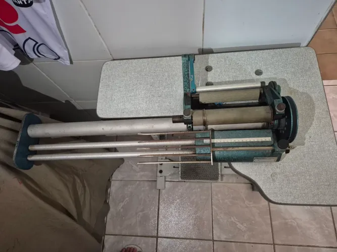 Máquina de friso