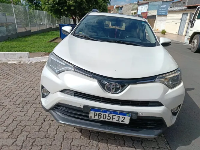 Toyota RAV4 2.0 Top 4X2 16V Aut. 2018
