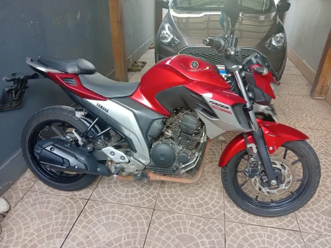 Vendo Yamaha FZ25 2021 R$ 16.500,00