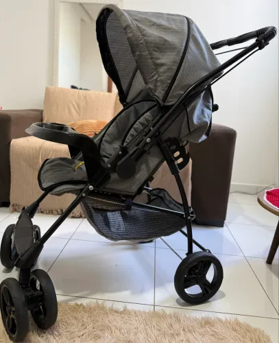 Carrinho de bebê Galzerano Milano reversível