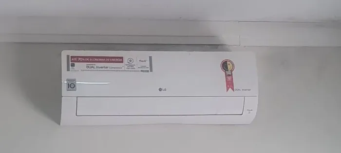 Ar Condicionado Inverter 12000 BTUS LG Voice