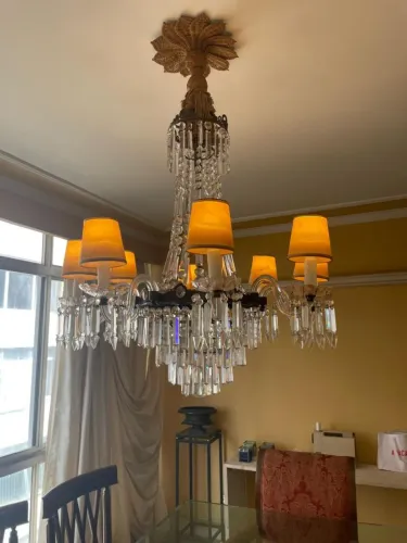 Lustre Clássico com cristais importados