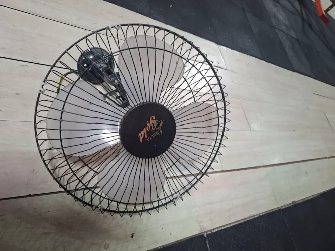Ventilador Delta Gold parede 4 pás 50cm