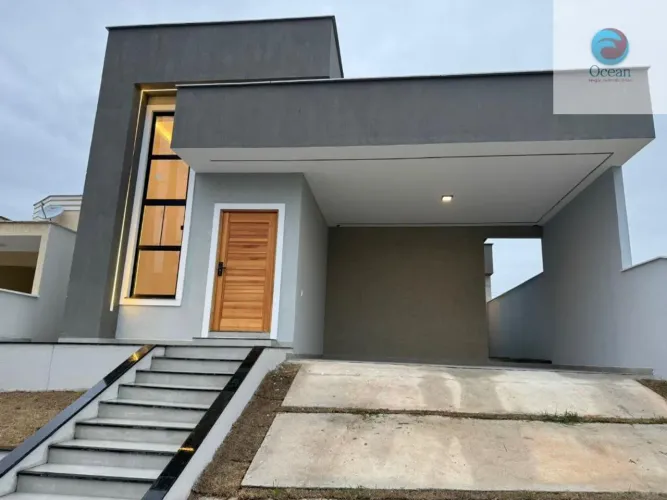 Maricá, casa no Condomínio Royal Garde - 3 Quartos, Suíte e Área Gourmet. Oportunidade!!