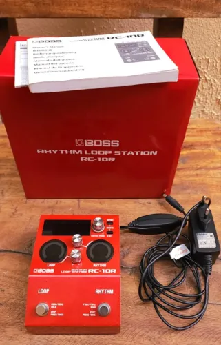 PEDAL BOSS RC-10R RHYTHM LOOP STATION