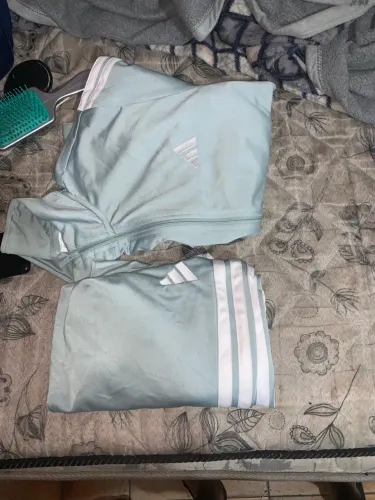 Conjunto adidas