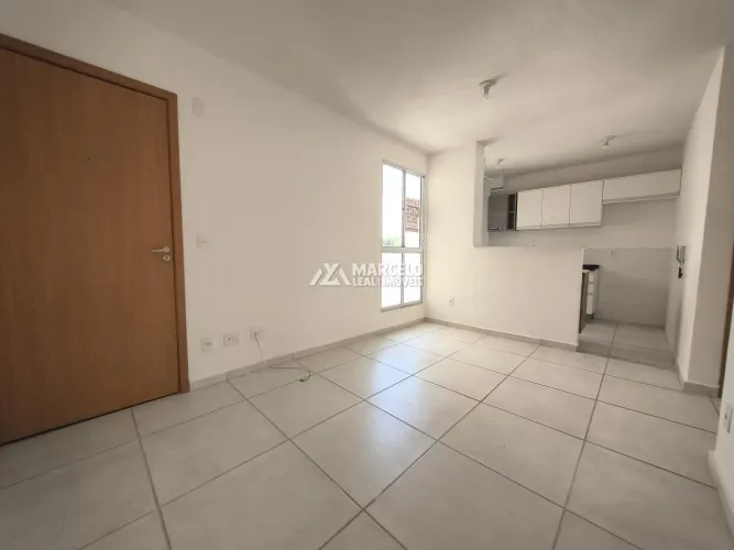 Oportunidade Rara - Apartamento 2 quartos condomínio fechado com área de lazer completa -