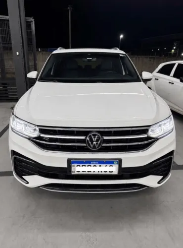 Volkswagen Tiguan Allspac R-line 300 TSI 2.0 2024