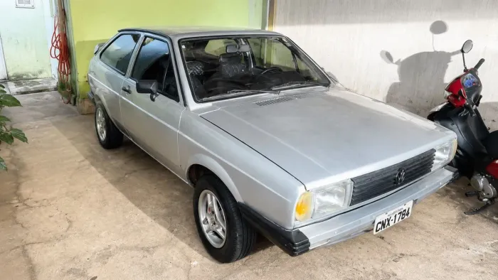 Volkswagen Gol Geração I BX 1.6 8V Álcool Mec. 2P 1985