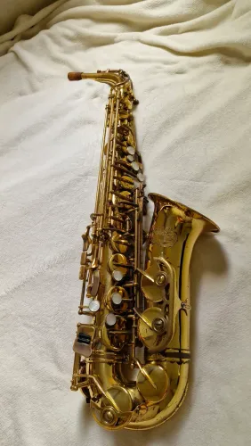 Sax alto Júpiter 567-565