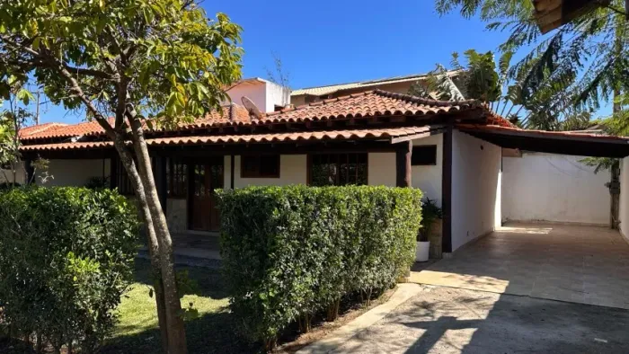 CASA PARA ALUGUEL - BAIRRO MARINA