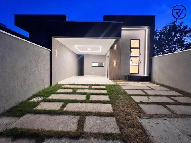 Oportunidade!!! Casa Plana / Nova