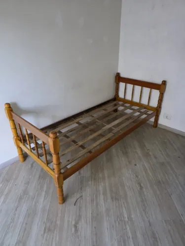 Cama de Solteiro