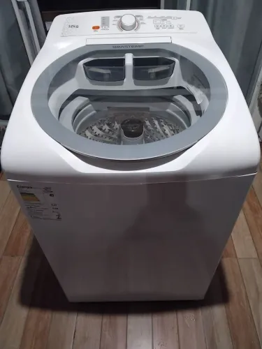 Máquina de lavar roupas Brastemp 12Kg, três meses de uso