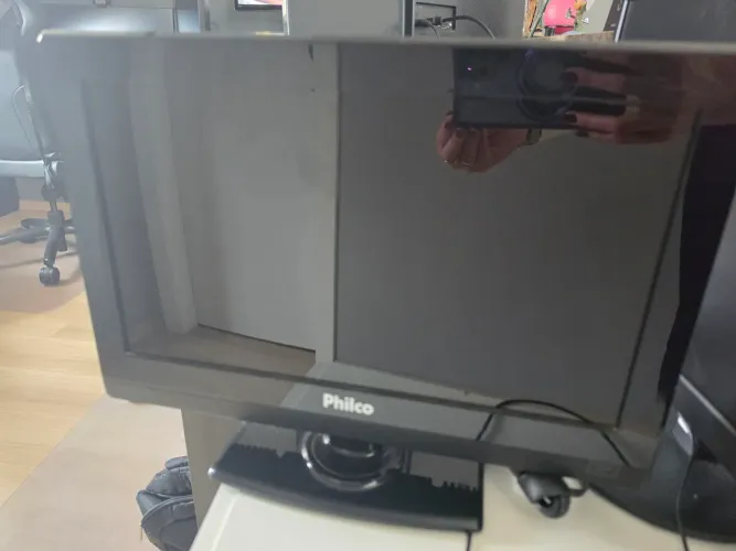 Monitor e TV Philco 16 polegadas