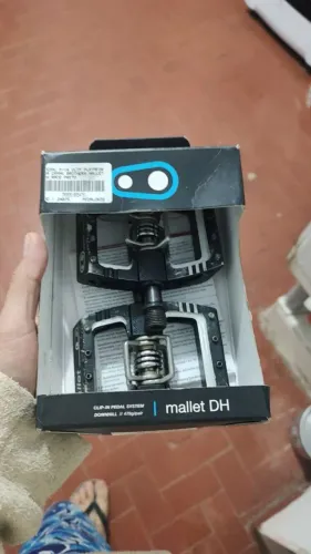 Pedal cranckbrothers mallet DH 