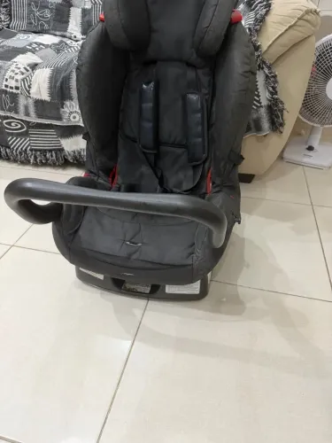 Cadeirinha infantil