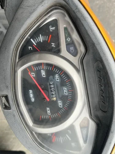 Honda Lead 2011