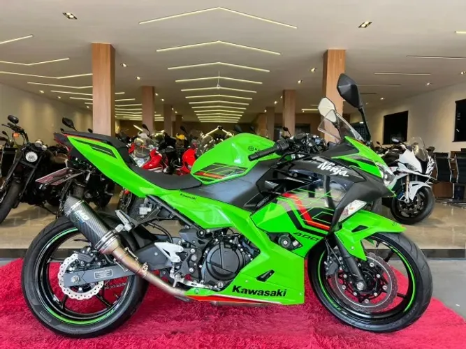 KAWASAKI NINJA 400