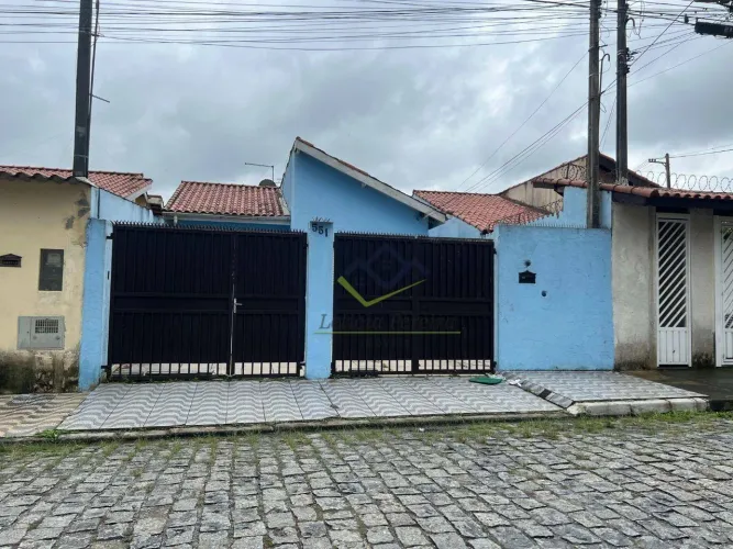 Casa com 2 dormitórios à venda, 72 m² por R$ 395.000,00 - Vila Urupês - Suzano/SP
