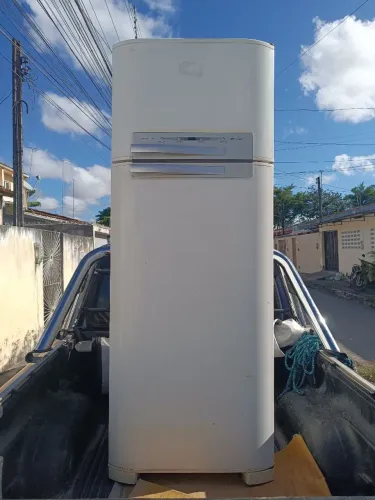 Geladeira frost free Electrolux grande
